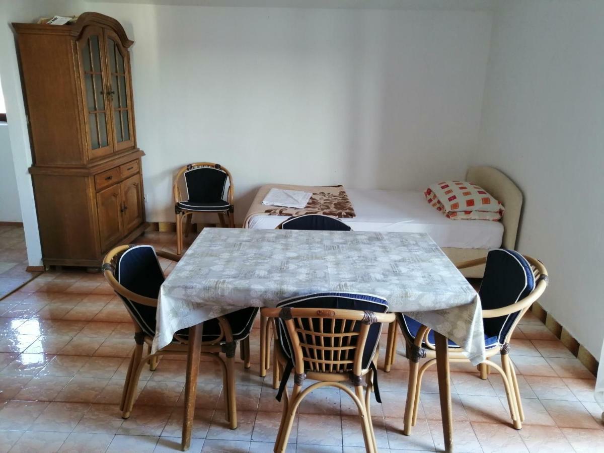 Apartmani Marin Seline Exterior foto